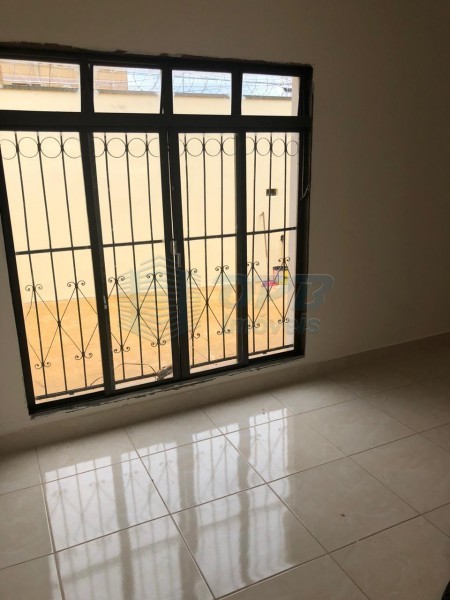 Casa para alugar com 3 quartos, 250m² - Foto 2