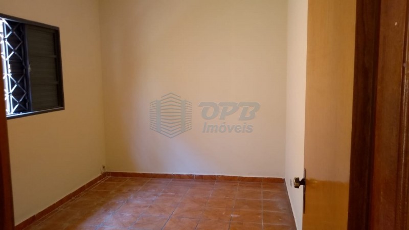 Casa para alugar com 2 quartos, 100m² - Foto 2